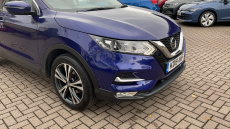 Nissan Qashqai 1.3 DiG-T N-Connecta 5dr Petrol Hatchback